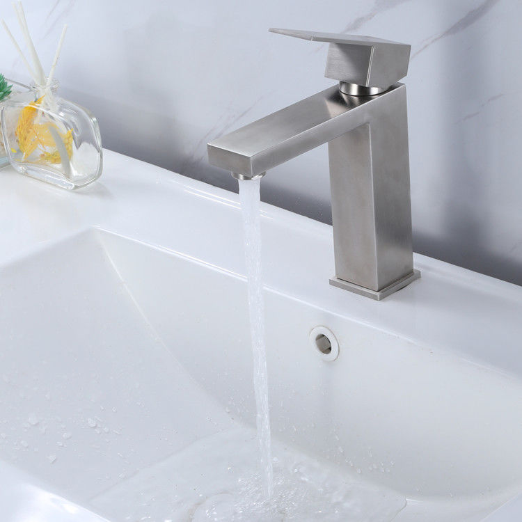 SUS304 Stainless Steel Single Hole Single Handle Basin Mixer In Matte Black Chrome SN Gold